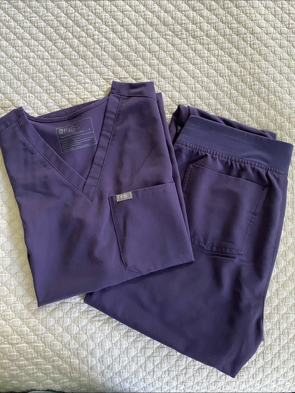 Figs S+S/T Catarina + High Waisted Zamora Scrub Set Dark Purple